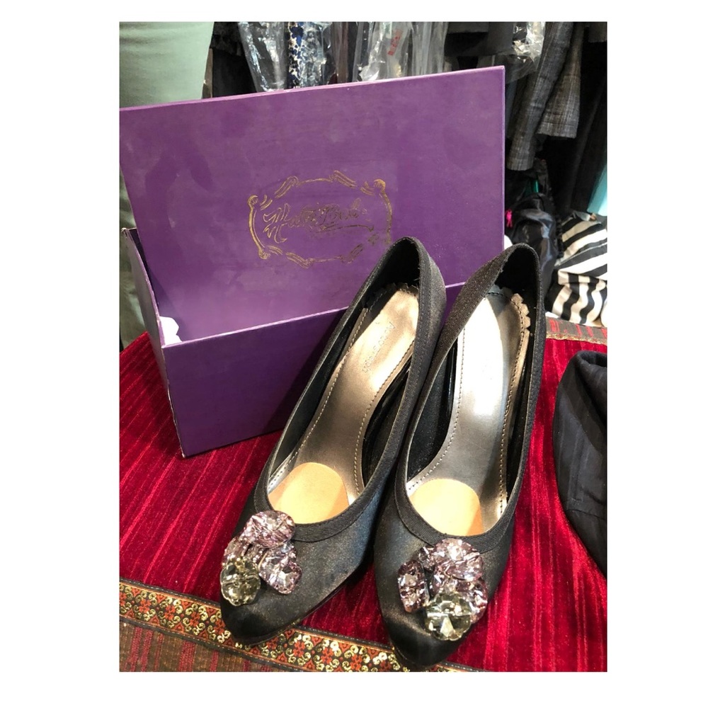 Hale bob heels